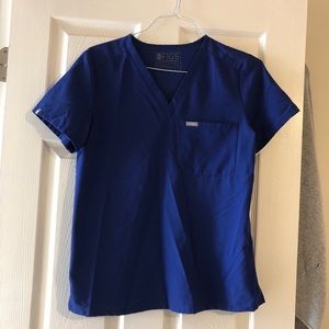 FIGS Scrub Top